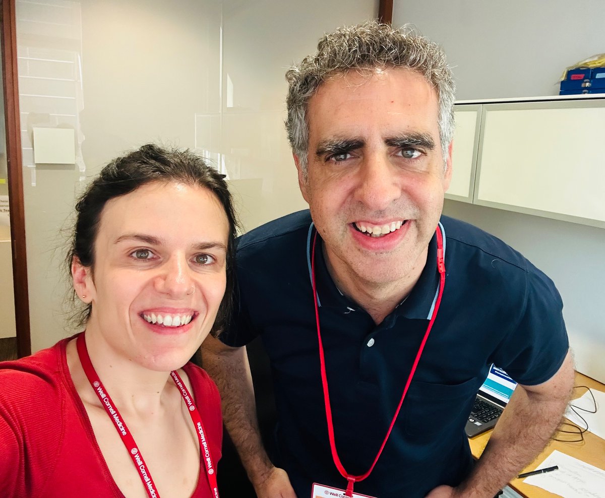 Manel Esteller (@manelesteller) on Twitter photo Very satisfying to learn that your former PhD students are doing well! With Alexia Martinez de Paz <a href="/Alexia_MdP/">Alexia Martinez de Paz π</a>, now a <a href="/WeillCornell/">Weill Cornell Medicine</a> <a href="/WCMCPathology/">Weill Cornell Medicine Pathology</a> Instructor in <a href="/JosefowiczLab/">Josefowicz Lab</a>. Interesting finding submitted soon! Very satisfying to learn that your former PhD students are doing well! With Alexia Martinez de Paz <a href="/Alexia_MdP/">Alexia Martinez de Paz π</a>, now a <a href="/WeillCornell/">Weill Cornell Medicine</a> <a href="/WCMCPathology/">Weill Cornell Medicine Pathology</a> Instructor in <a href="/JosefowiczLab/">Josefowicz Lab</a>. Interesting finding submitted soon!