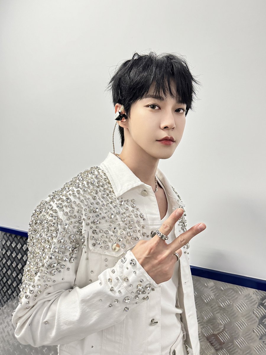 NCT tweet media