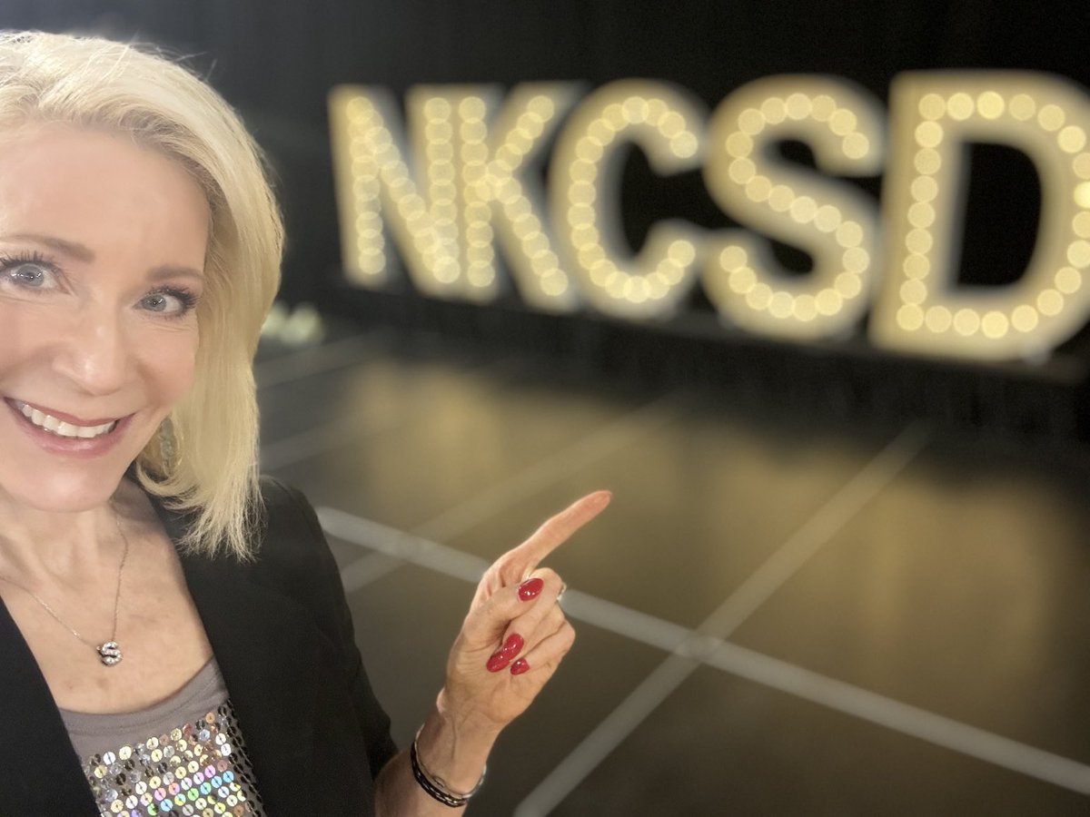 It’s happening! #NKCConvo2024 kicks off ⁦<a href="/NKCSchools/">NKC Schools</a>⁩ new year! Can’t wait for fun, excitement and singers! Proud to emcee and be the official prize giveaway-er!