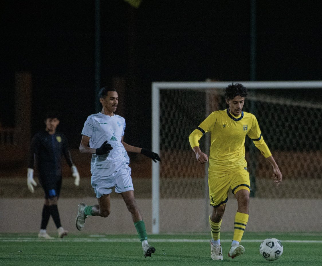 alsubakh1's tweet photo. @n40waf ابني وحبيبي وفقك الله وشكراً لك على ماقدمت لناديك كنت من خيرة اللاعبين التزاماً وادباً واخلاقا مقرون بعطاء رائع . بطولة منطقة القصيم براعم مرتين وبطولة المملكة تأهل براعم التعاون للدوري الممتاز كأول صعود للنادي وبأذن الله القادم والمستقبل امامك وأراك كما عهدتك مكافح همتك عالية https://t.co/DZqnBWTRUO