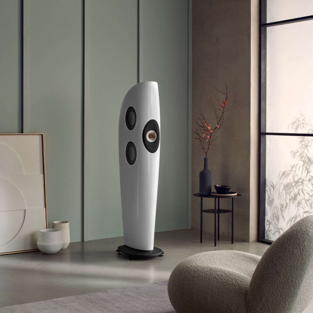 KEFAudio's tweet photo. Innovation in pursuit of the most accurate and realistic sound.
Expert engineering, skilled craftsmanship, and attention to detail all come together in Blade's design.
Explore more: https://t.co/akWYuKJxfC
#KEF #KEFListenAndBelieve #KEFTech #KEFBlade #Design https://t.co/JaG1BqHxqN