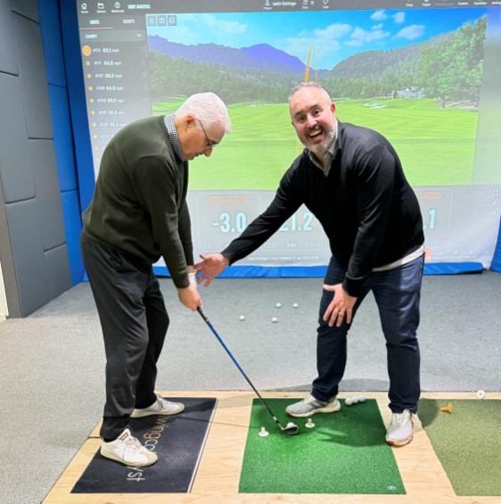 Have a look at our blog about  whatever your golfing level how lessons are essential for your success and enjoyment ⛳️😆

Even Greats like Tiger , Rory and Jack take lessons

golflounge.co.uk/2023/10/03/why…