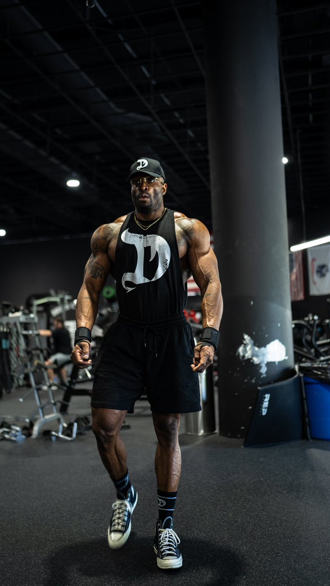 E_Bankssss's tweet photo. Loading for the @MrOlympiaLLC https://t.co/190HSRY7TI