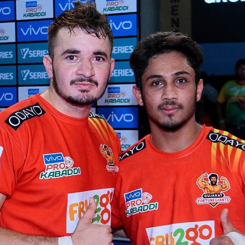 samking1406's tweet image. Parversh Bainswal is here 🥳
Thank you @suhailchandhok sir for bringing our fav SU-PAR jodi in @umumba 

Excited to see them as #MumBoys