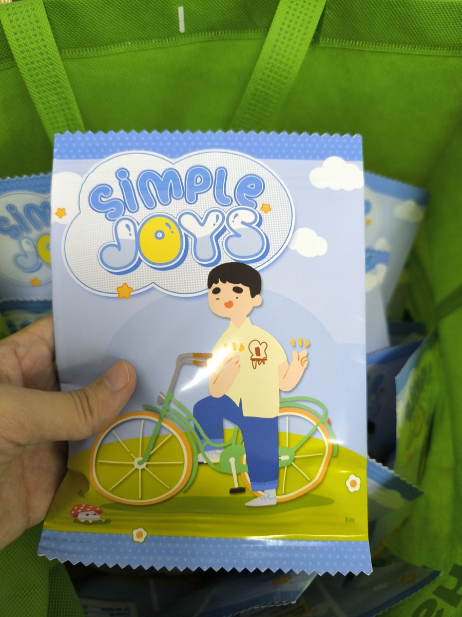 EXO MY FanSupport tweet media