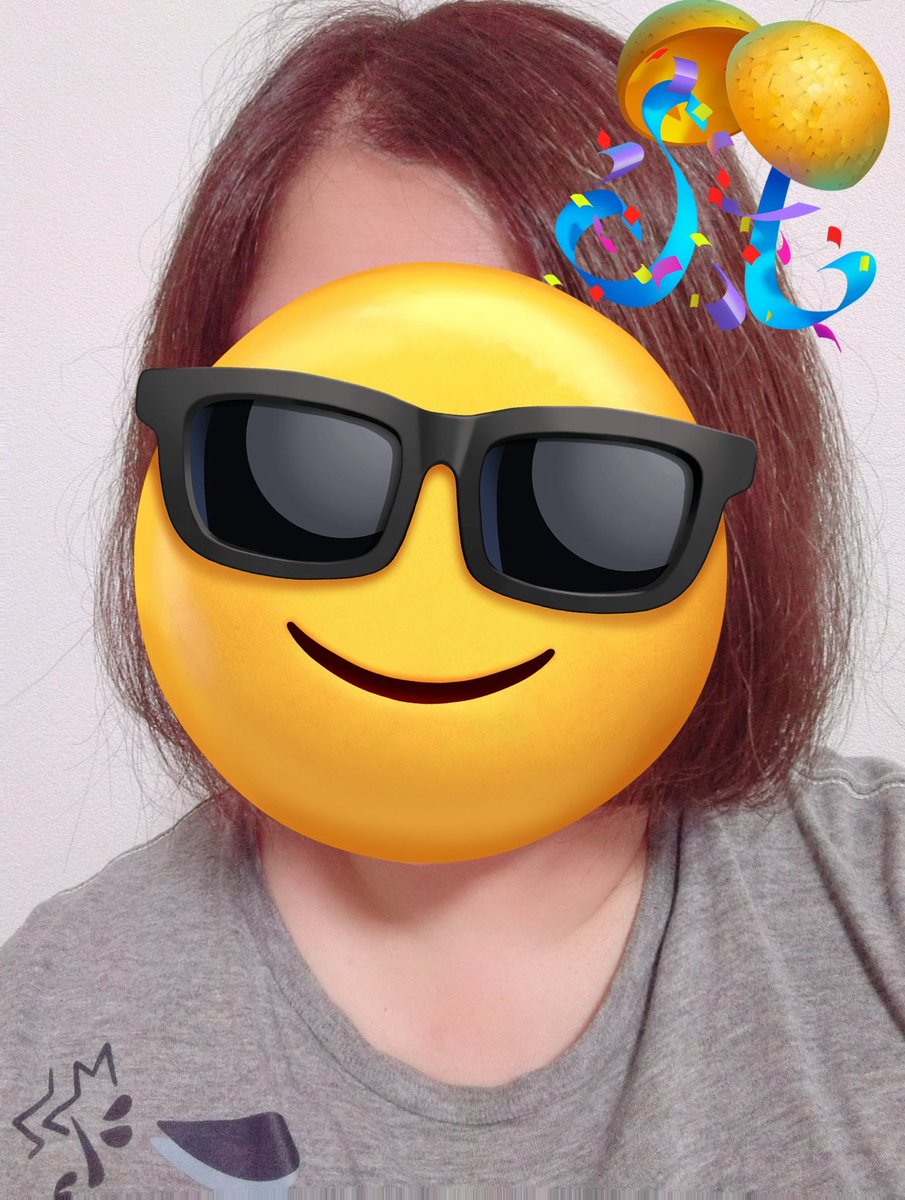 お久しぶりです、生きてます✌️

約4年振りに髪をバッサリ切りました✂️多分過去一短いっ！！
色は写真だと赤く見えるけどなんもしてません笑 恐らく光の加減や加工の問題😂