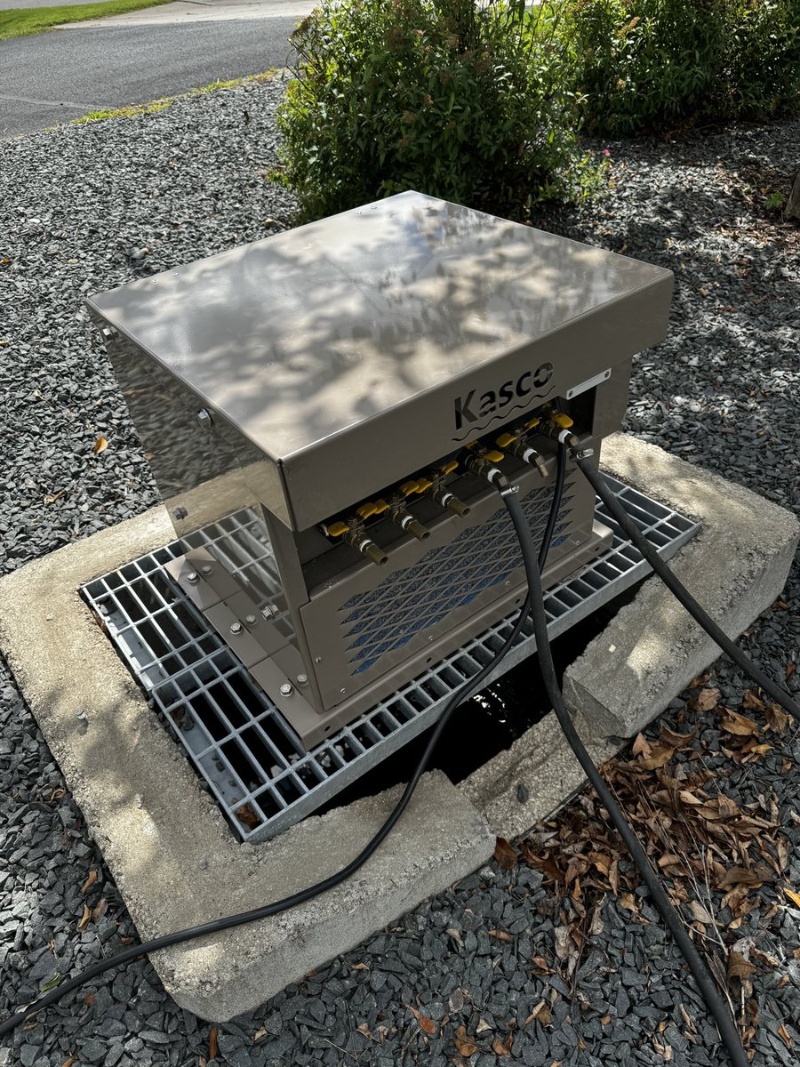 Lee Williams tweet media