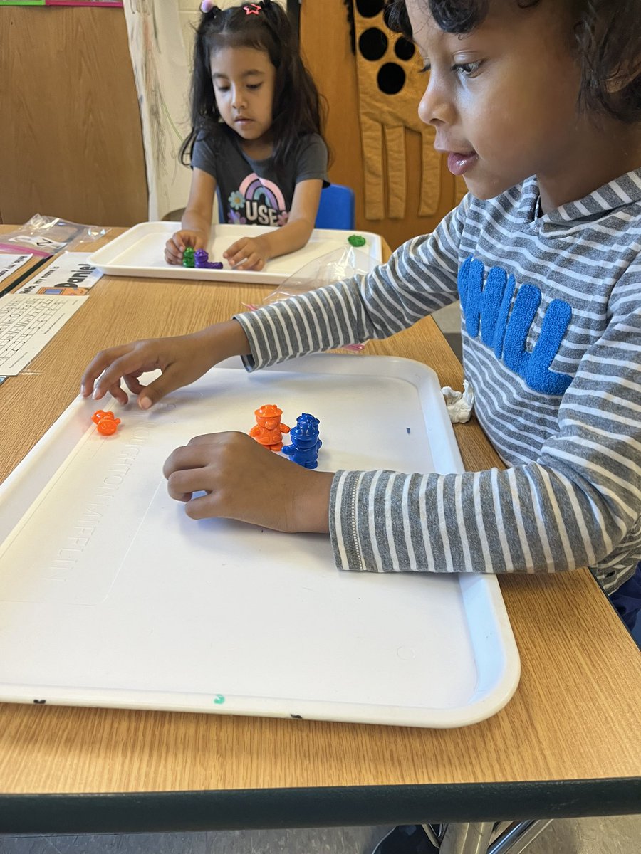 Getting into our Eureka2 counting lesson with bears in Kindergarten here <a href="/IPSSchools/">IPS</a>
