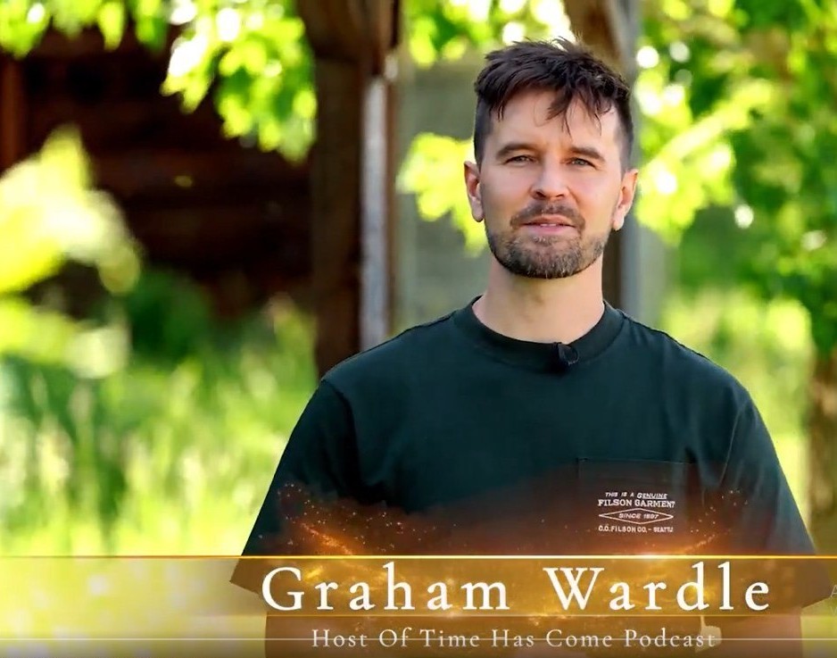 CendonMabel's tweet photo. #FridayGraham Good day @GrahamWardle and fans.
Hoping you have an exceptional weekend...enjoying the summer and life in Canada 🇨🇦, we tell you that we love and admire you very much 🥰...thank you for everything you give us😉 ♥
#iloveGrahamWardle #timehascome https://t.co/7IQRDbCDD5