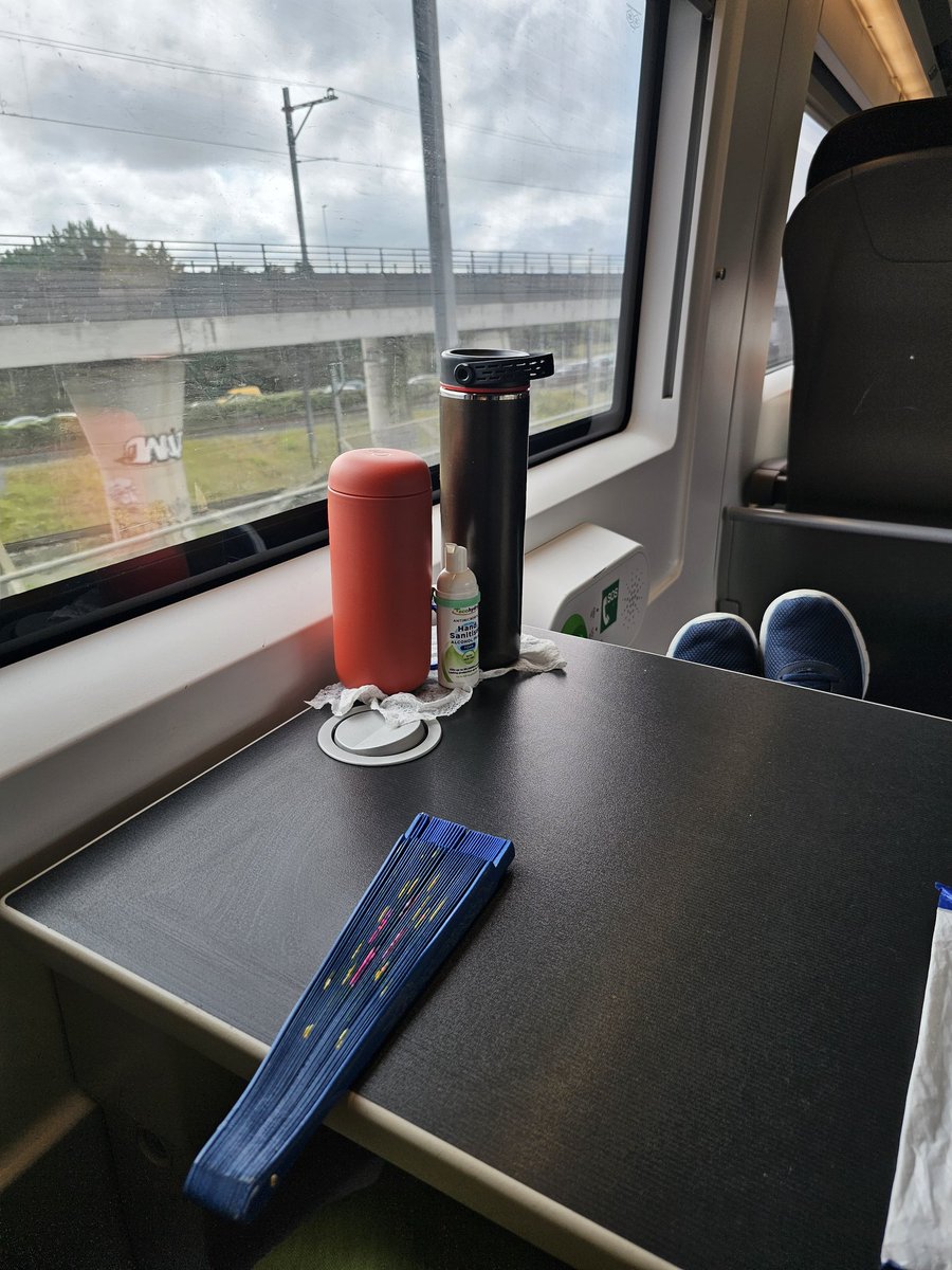 KateFrstr's tweet image. Made my day to see I'm travelling on my beloved blue @Eurostar. I can use an empty wheelchair space to elevate my #lipoedema #lipedema legs, making my travel so much more comfortable. 

Train manager on #9358 was super gracious &amp;amp; understanding, a credit to @Eurostar