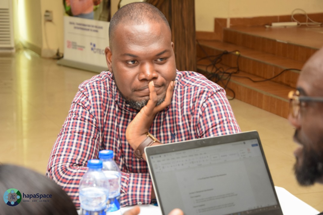 hapaSpace's tweet photo. Innovation and ESOs are engrossed in their breakout session to discuss how they are leveraging on their resources to play their role  in the Digital Economic Empowerment  

#hapaspace
#wearehapa
#hapaimpacts 
#DTEGKumasi
#GIZDTEG
#digitaltransformation
#stakeholdermeeting https://t.co/hc2yMJpaTP