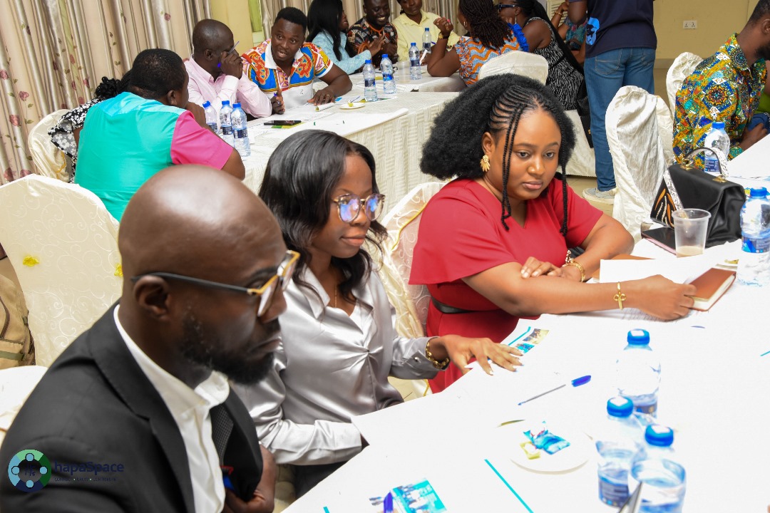 Innovation and ESOs are engrossed in their breakout session to discuss how they are leveraging on their resources to play their role  in the Digital Economic Empowerment  

#hapaspace
#wearehapa
#hapaimpacts 
#DTEGKumasi
#GIZDTEG
#digitaltransformation
#stakeholdermeeting