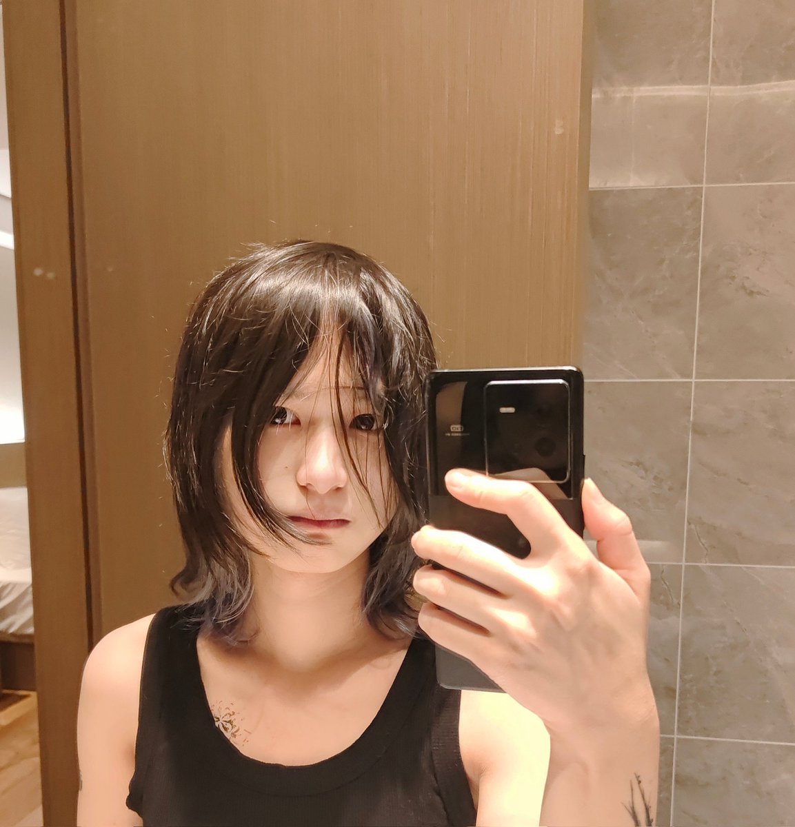 他们都觉得我很纯良，其实死在我屁眼里的生命少说也有上千亿，凡尔登才似了多少个🤓👆 https://t.co/9P8kx3wN6C