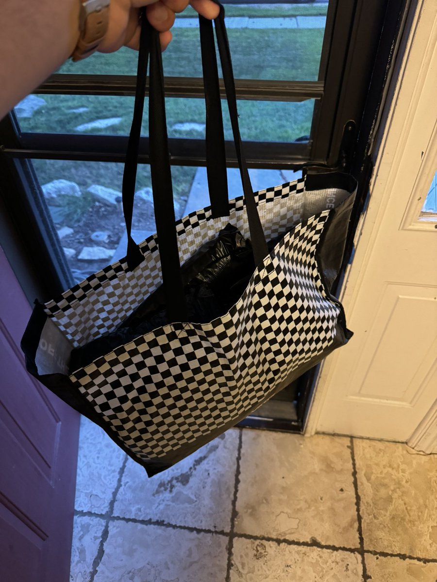 FullfilledbyCory tweet media