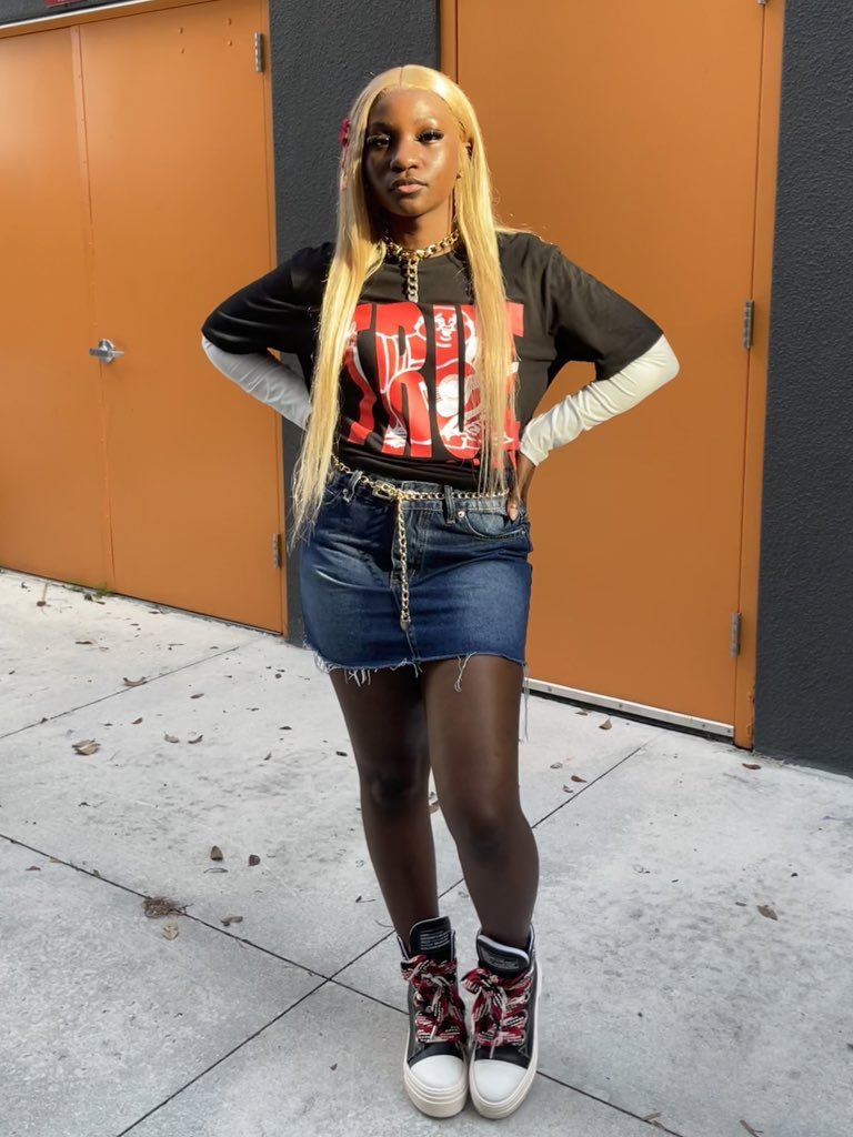 quinterriaaa's tweet image. 😮‍💨 #lastfirstday