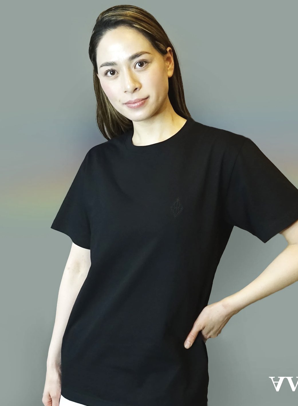 市村よりなり。 VVIVO センタライズTシャツ＋ 【魔法のTシャツ】書籍セット 公式】株式会社ヴォイスグッズ｜センタライズTシャツ白S
