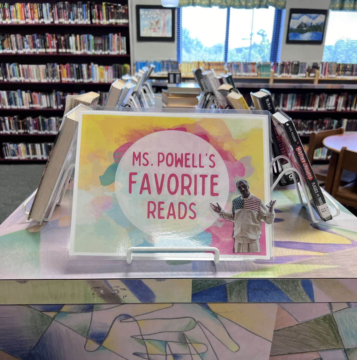 Ace_Librarian7's tweet image. My first couple weeks back in secondary have been a blast! Middle Schoolers really are the coolest! We’ve been having a blast chatting about books and snoopin for Snoop Dogg during library orientations. #ALLibraries