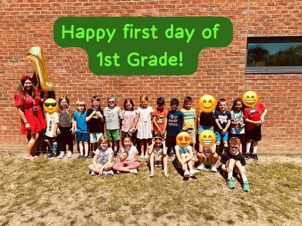 kwithmrsbrown's tweet photo. Two days late but happy first day of first grade!! 🎉 #uaschools #greensviewlions https://t.co/ExfTOKlHRE