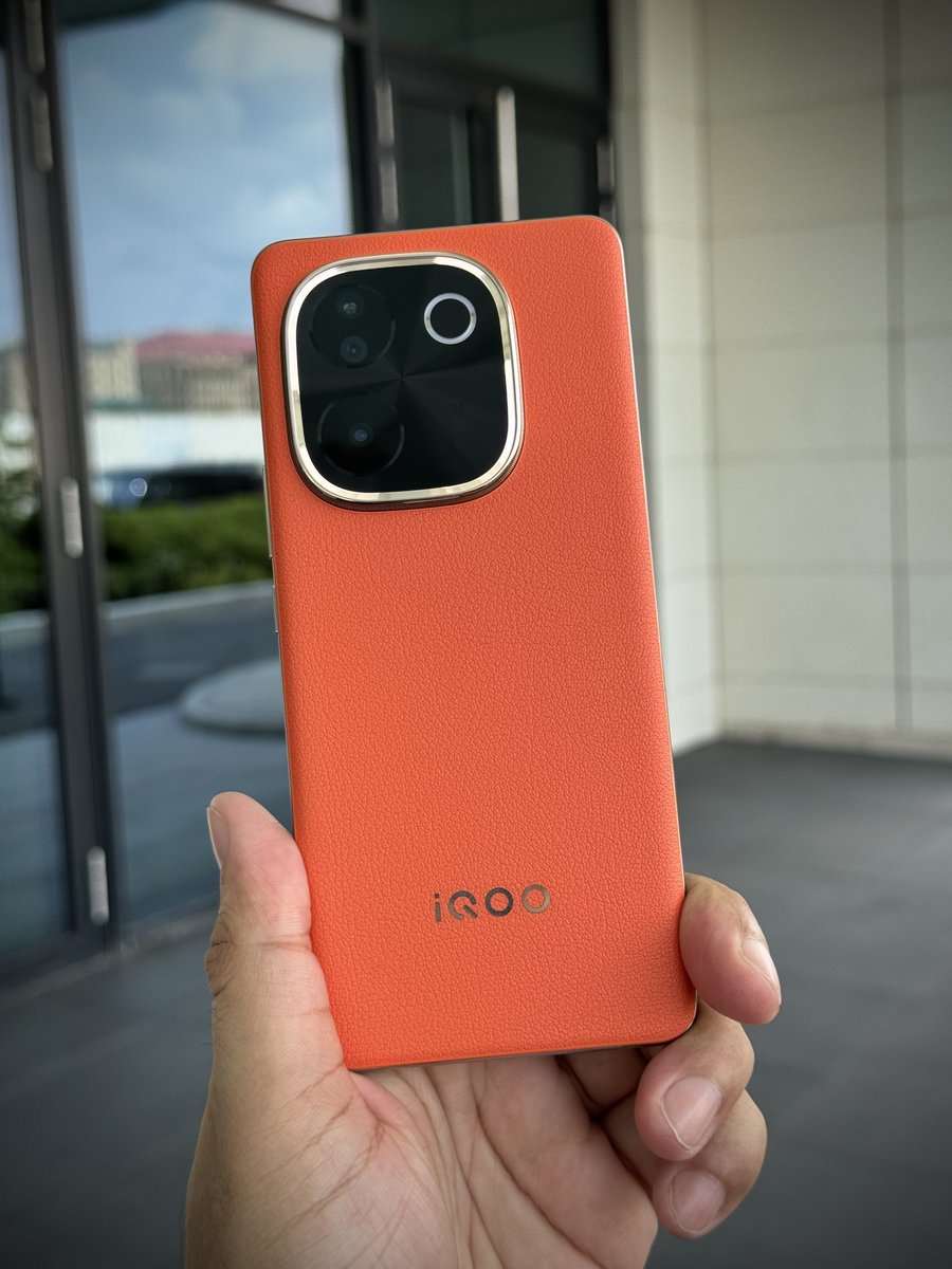 Q11. What is the battery capacity and fast charging capacity of the #iQOOZ9sPro?
A. 5000mAh battery, 66W FlashCharge
B. 4500mAh battery, 120W FlashCharge
C. 5500mAh battery, 45W FlashCharge
D. 5500mAh battery, 80W FlashCharge
#iQOOZ9sPro #iQOOZ9s #iQOOZ9sSeriesgiveaway