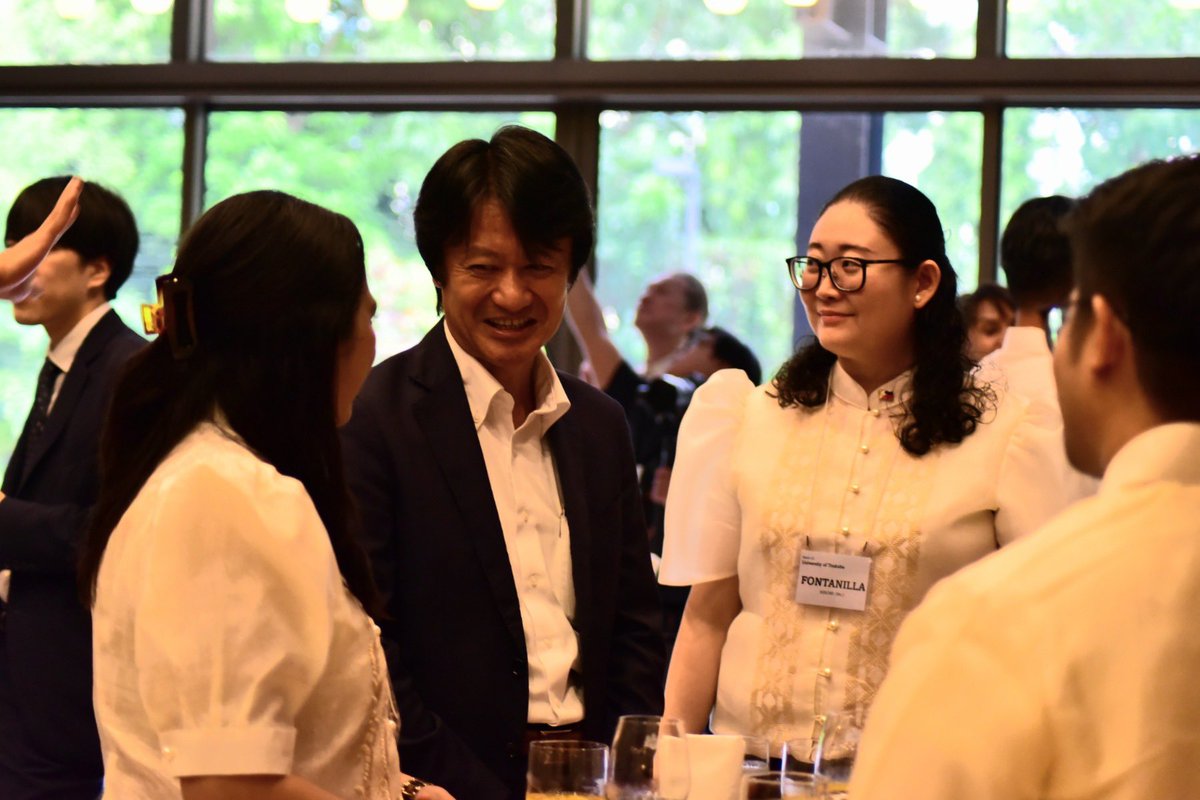 AmbJPNinPH's tweet image. Delighted to send off the 22nd batch of JDS Fellows! 👩‍🎓👨‍🎓, As 20 young professionals of the 🇵🇭government are set to pursue master’s degrees in 🇯🇵, we look forward to working with you in the future as #PartnersInProgress. Best of luck on your academic journey!🌟