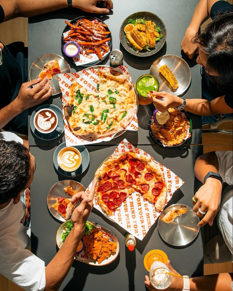 umarmaggi's tweet photo. “Mar, kalau pergi Mokkys, benda apa yang paling sedap &amp; aku patut try?”

Susah soalan ni 😂

Sebab bagi aku semuanya sedap. Tapi aku bagi cadangan 4 menu yang paling popular &amp; ramai orang review dekat Mokkys BJ &amp; Bukit Tunku. https://t.co/aTlA4ravwE