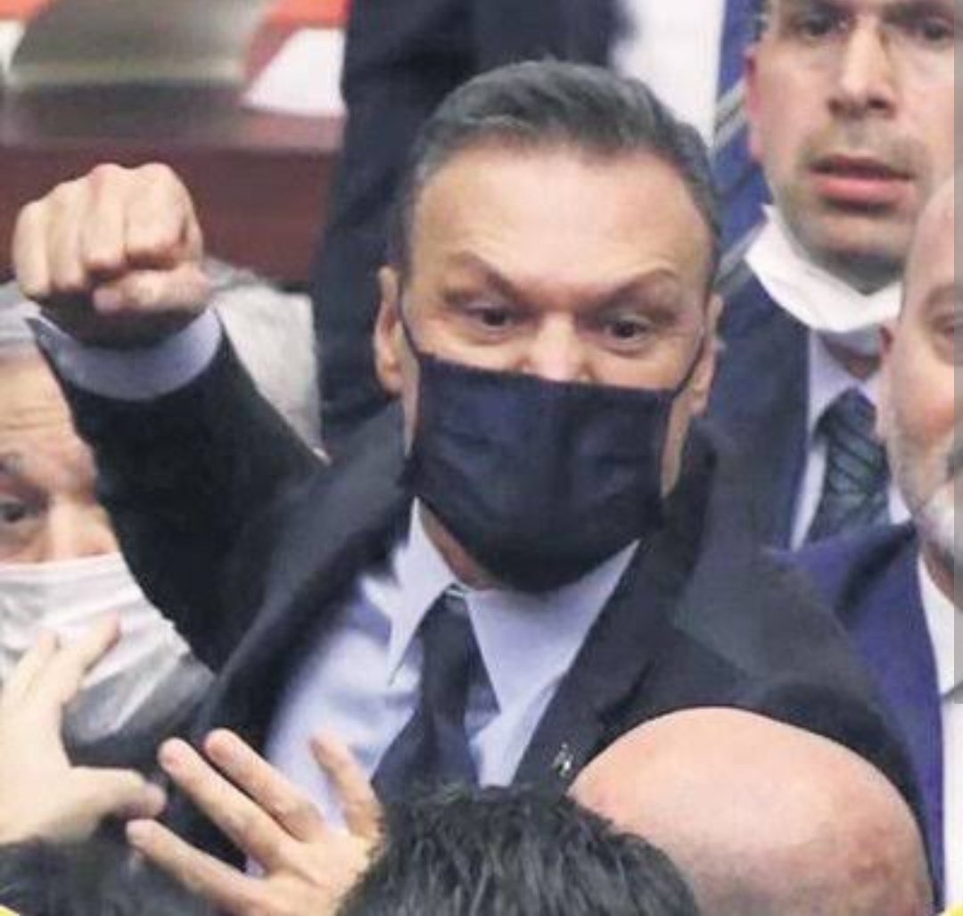 Alpay eline koluna sağlık iyiki

 varsın diyenler 🖐️👇👇👇

Mecliste PKK istemiyorum diyenler yoruma 🇹🇷🇹🇷🇹🇷