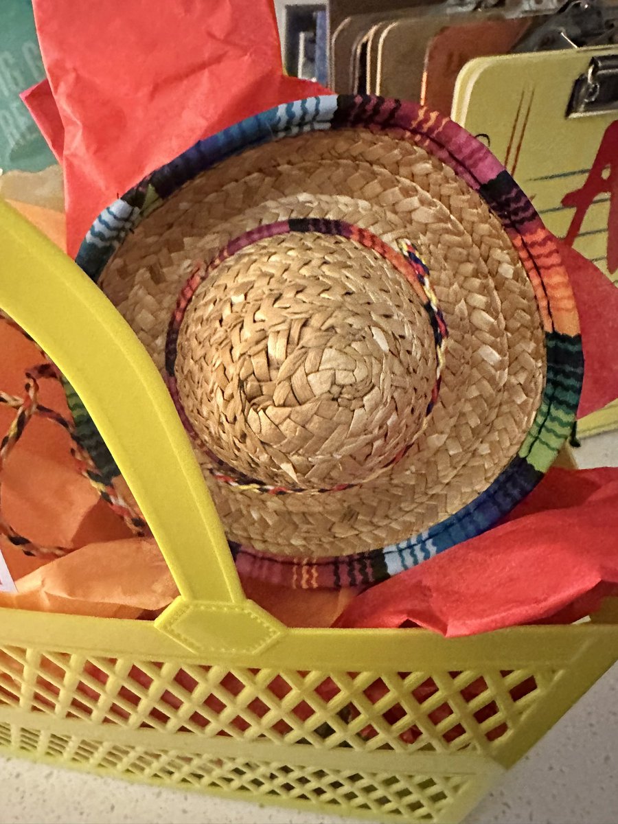 Angela Brown (@mrs_coachbrown) on Twitter photo Nacho your average educator! Our social committee welcome our new CHAMPS with gift baskets! 💜<a href="/CWChamps/">Chapelwood Elementary</a> #wearewayne Nacho your average educator! Our social committee welcome our new CHAMPS with gift baskets! 💜<a href="/CWChamps/">Chapelwood Elementary</a> #wearewayne