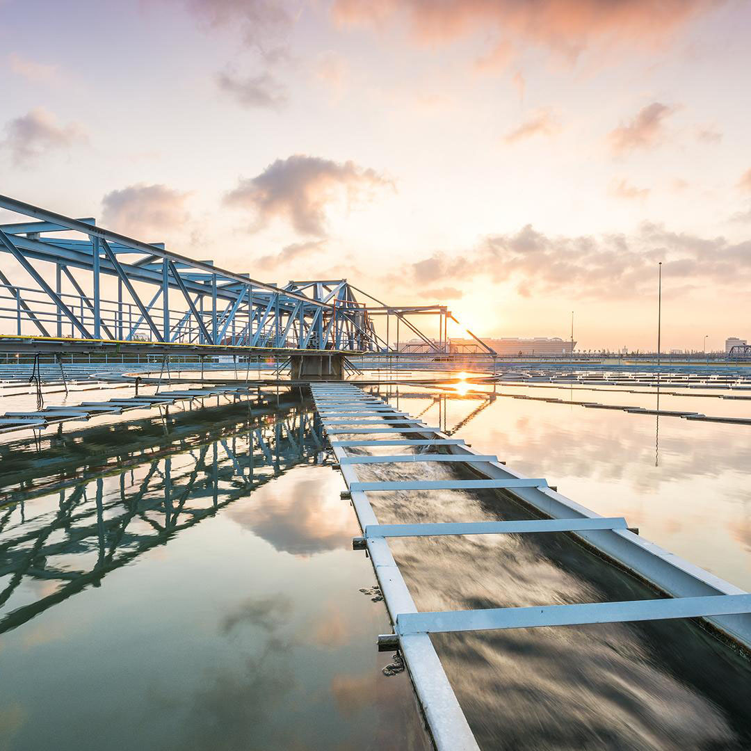 prh_fi's tweet photo. Vesiosaamisen suojaaminen patenteilla on Suomessa vähäistä 💧
Tutkijainsinöörimme ovat olleet mukana kehittämässä uutta teknologia-alustaa vesialan ammattilaisille @EPOorg kanssa ℹ️
Uutisemme 👀 https://t.co/XUecZjfvn6
#patentit #keksinnöt #innovaatiot #vesiteknologia https://t.co/ymBi5Z5yN3