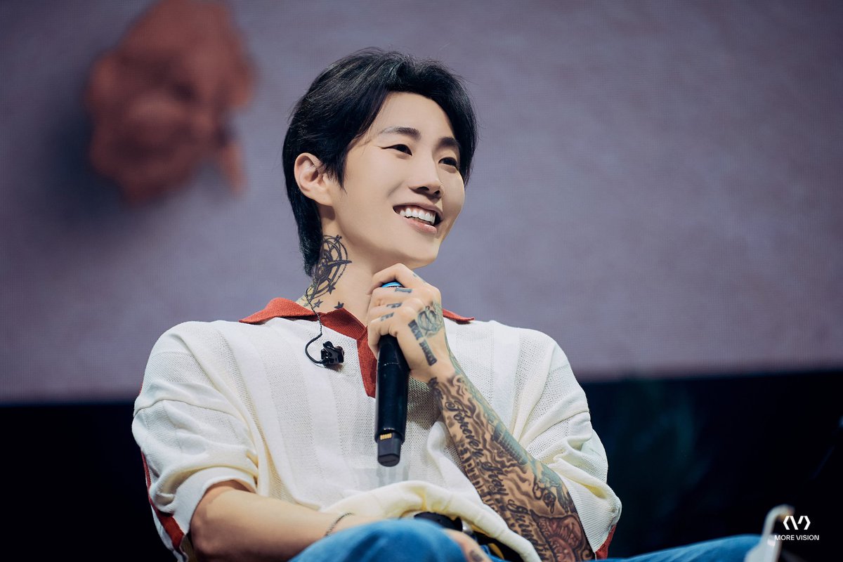 Team_JayPark's tweet photo. @JAYBUMAOM Jay Park at 2024 Jay Park Fan Meeting 
#Dedicated2U 📸

📅 Re-Streaming : 2024.8.25 11AM (KST)
🔗 https://t.co/37tcSKyjjB

@JAYBUMAOM #박재범 #JayPark
#JayPark_Fanmeeting #JayPark_Season3
#MOREVISION #모어비전 https://t.co/do23TSNg6Y