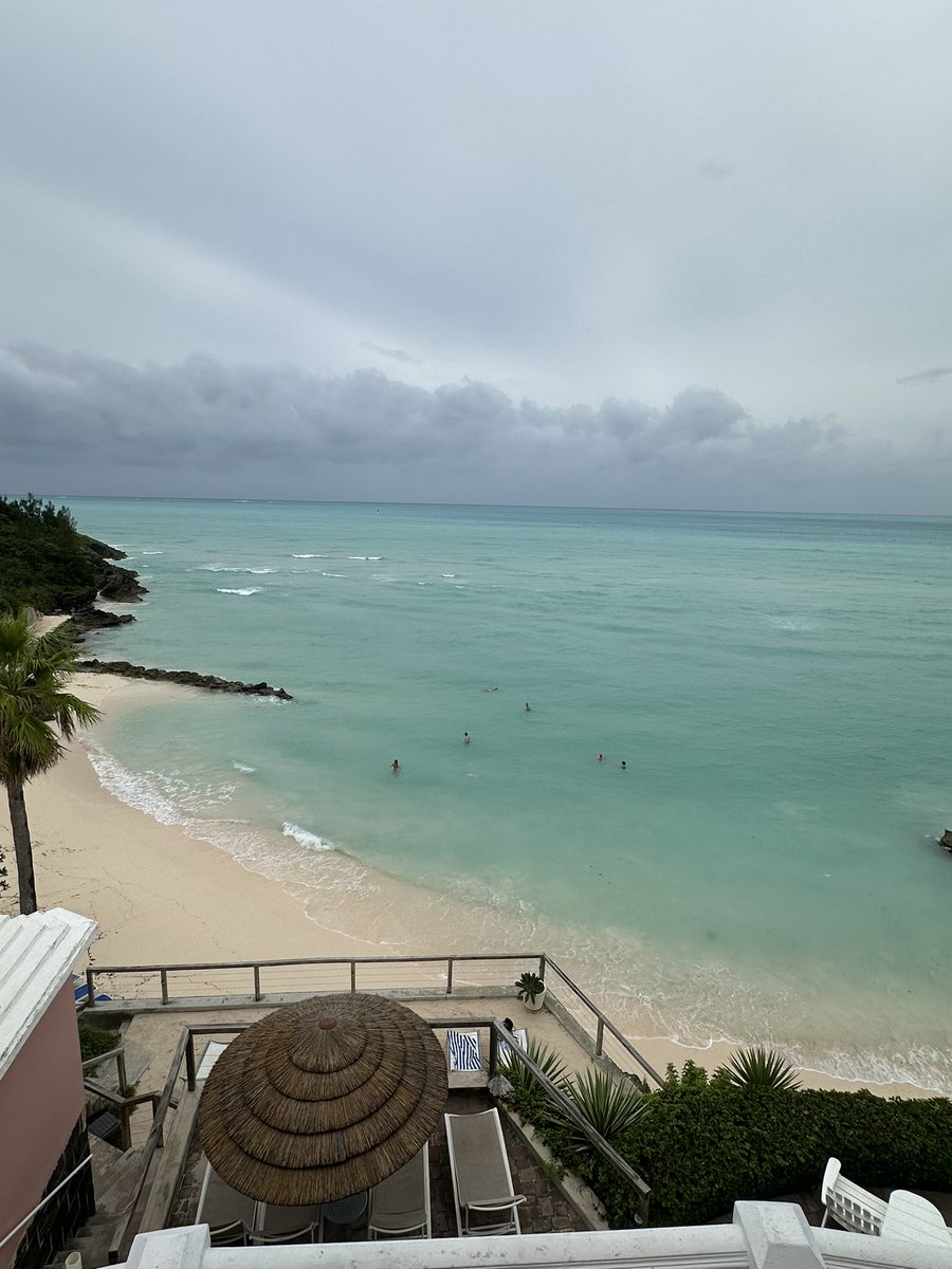 Tourists enjoying the calm before the storm in Bermuda before Hurricane Ernesto