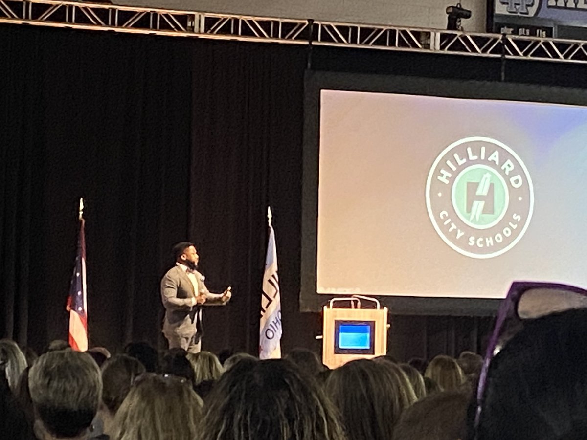 Melisa Hayes 🌈💙💛 tweet media