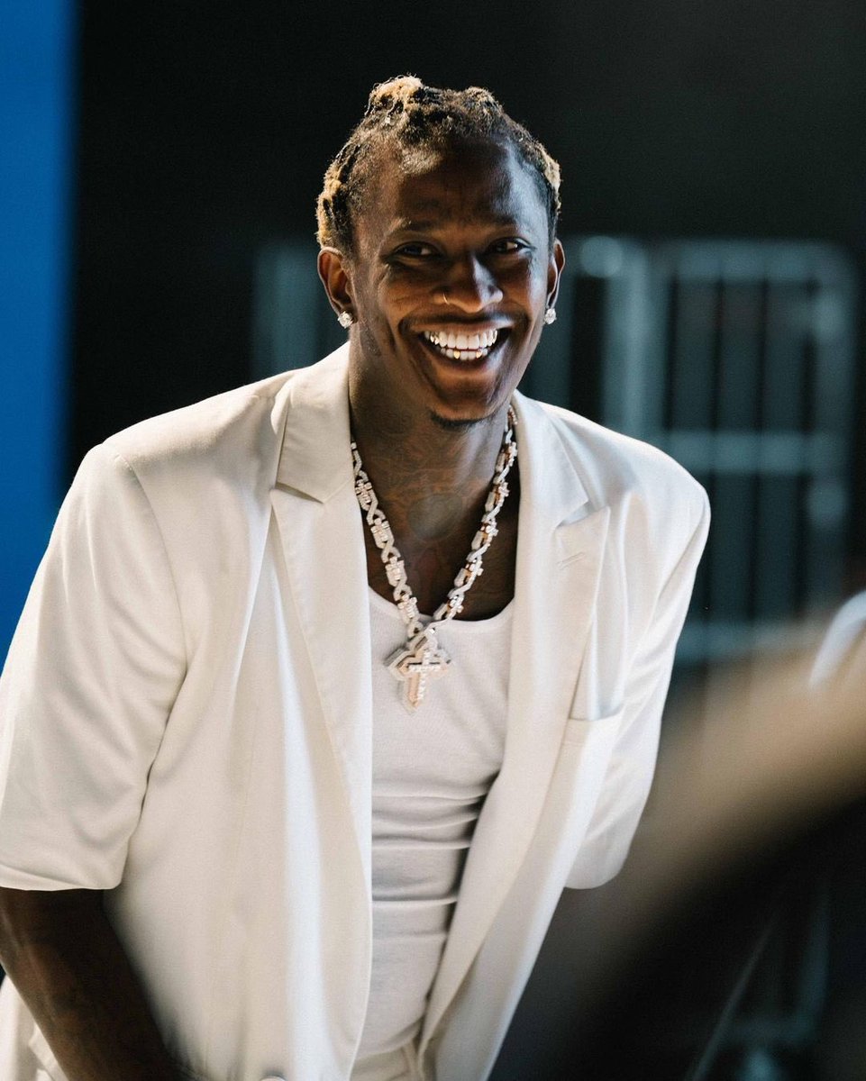 DailyRapFacts's tweet image. Happy Birthday to Young Thug 🎈

He turns 33 today 🎂