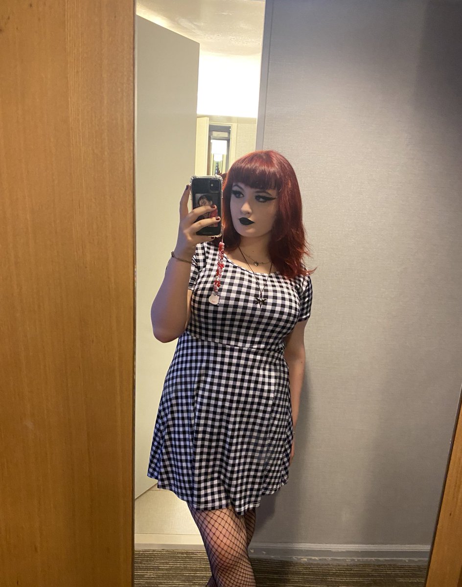 tink ⋆₊˚ ⁷ • 2 days till parx !! tweet media