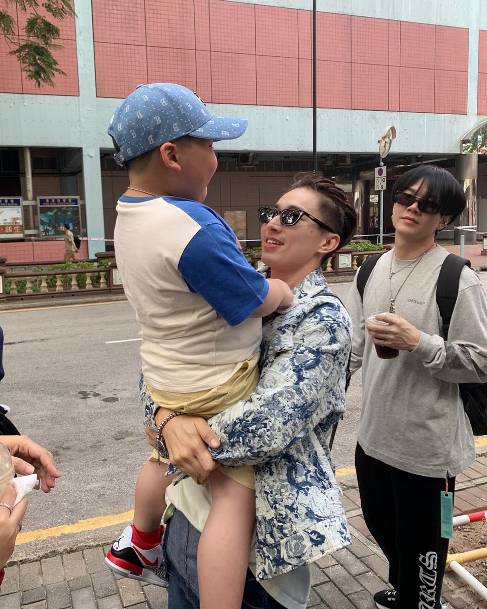 bluuniverse0406's tweet photo. Wavekhoo IG

BGM title 所有的美好终会属于你

All the good things will belong to you

꒰ @JakeB4rever #BuildJakapan ꒱ 
#Beyourluve 

พี่เวฟน่ารักกับบิวมากๆเลย ขอบคุณนะคะ 🥹💙 https://t.co/LCa4XLVoj8