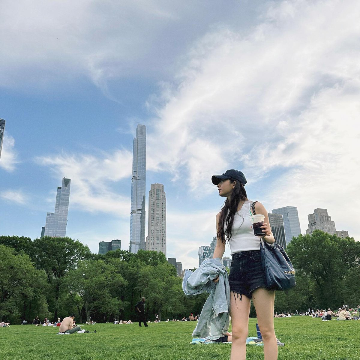 habede bon. kecepetan sehari soalnya males gue tar lupa. fotonya recycle aja, org lu on aje kaga

<a href="/wjbonaa/">bona?</a>