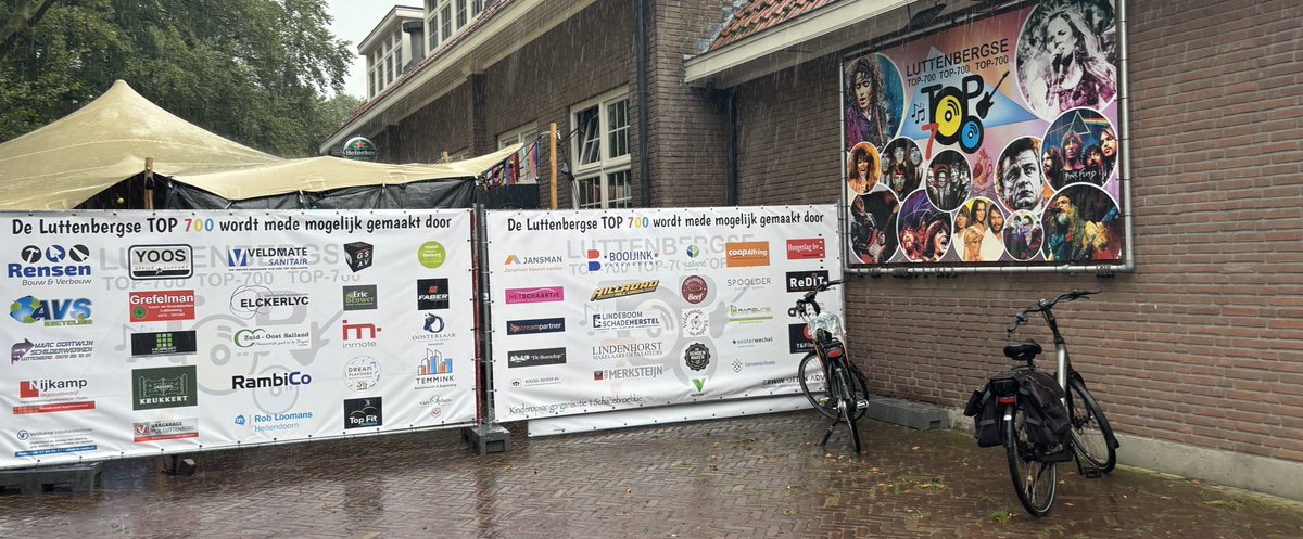 lientje1967's tweet photo. Vanavond mocht ik in Luttenberg de #LuttenbergTop700 anderhalf uur mee-presenteren. Superleuk! Leuke gesprekken gehad ook! Hier kun je nog t/m dinsdag meekijken en luisteren (elke dag van 9-23.00 uur) https://t.co/eNGBCvPWtZ. Luisteren kan ook via @vechtdalfm https://t.co/yWRcDJ1vDz