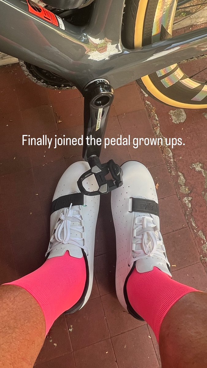 Simon Manchipp tweet media