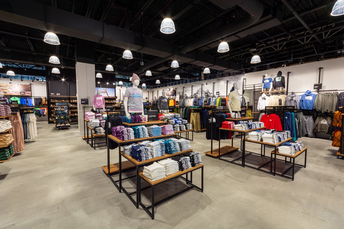 ConnorConstruct's tweet photo. Make your trek to @thenorthface's new location in Elizabeth, NJ!

Thank you to their construction teams for continued trust and collaboration!

#thenorthface #fitoutconstruction #commercialconstruction #retailspace #RCAmember https://t.co/Pr1vAi1dDw