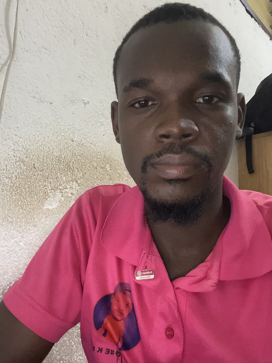 de_jacmel's tweet photo. Portons nos pins, affichons notre engagement, et faisons briller l'esprit Rotaractien où que nous soyons !

#lightitup 
#d7020light 
#d7020 
#Bewell 
#rd7020wellness
#MembershipandNewClubDevelopmentMonth
#PinFriday https://t.co/etjRaFxm69