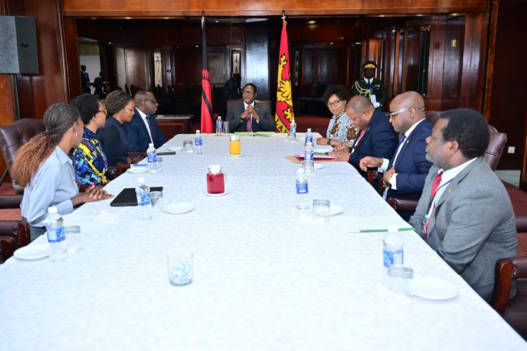 <a href="/ClaverGatete/">Claver Gatete</a> held excellent meeting with HE <a href="/LAZARUSCHAKWERA/">Dr. Lazarus Chakwera</a>, President of #Malawi, on strengthening collaboration to deliver Malawi's vision of home-grown economic successes.