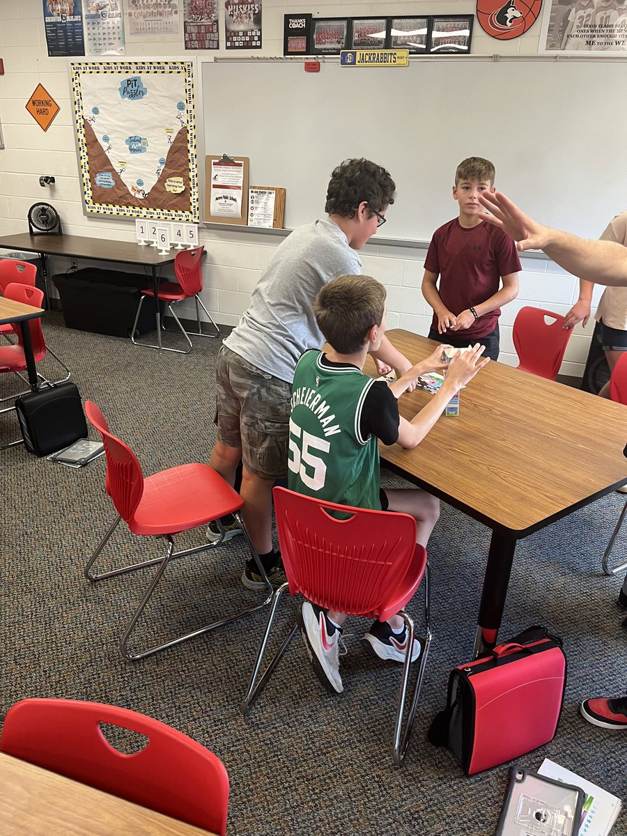 @NTVsSteveWhite <a href="/BluejayMBB/">Creighton Men’s Basketball</a> <a href="/DogPoundBball/">Aurora Basketball</a> <a href="/AuroraHuskies/">Aurora Huskies</a> Hey <a href="/playforhim3/">Baylor Scheierman</a> !  Remember when you were a 7th grader in <a href="/phillipshuskies/">Scott Phillips</a>  math class?  Check this out on the first day of school for the <a href="/AuroraMSHuskies/">Aurora Middle School</a> … #aurorahuskies #whowouldhaveguessed #huskylegend