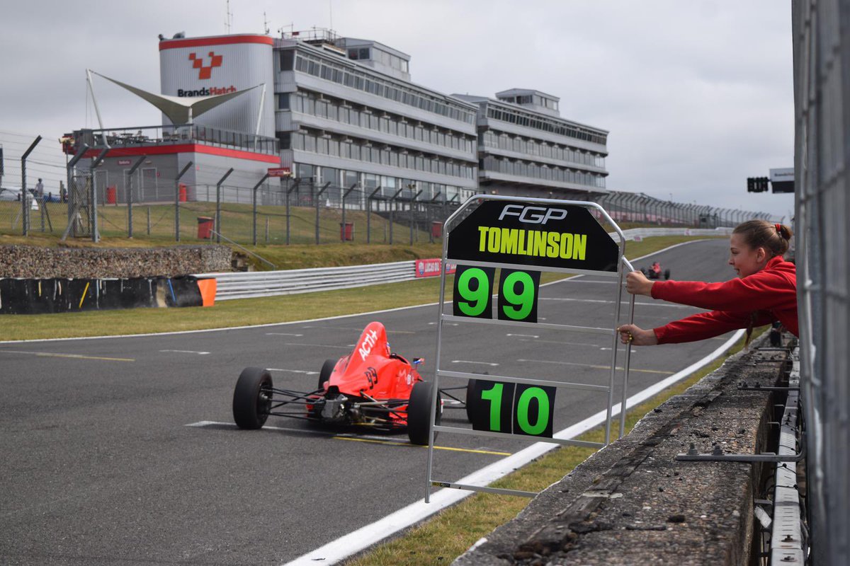 Great day with Fern GP in the Formula Ford today <a href="/Brands_Hatch/">Brands Hatch</a> next up is the F3 car in a few months 👌🏼
#motorsport #racing #msv #G3 #remarketing #automotive #auctions