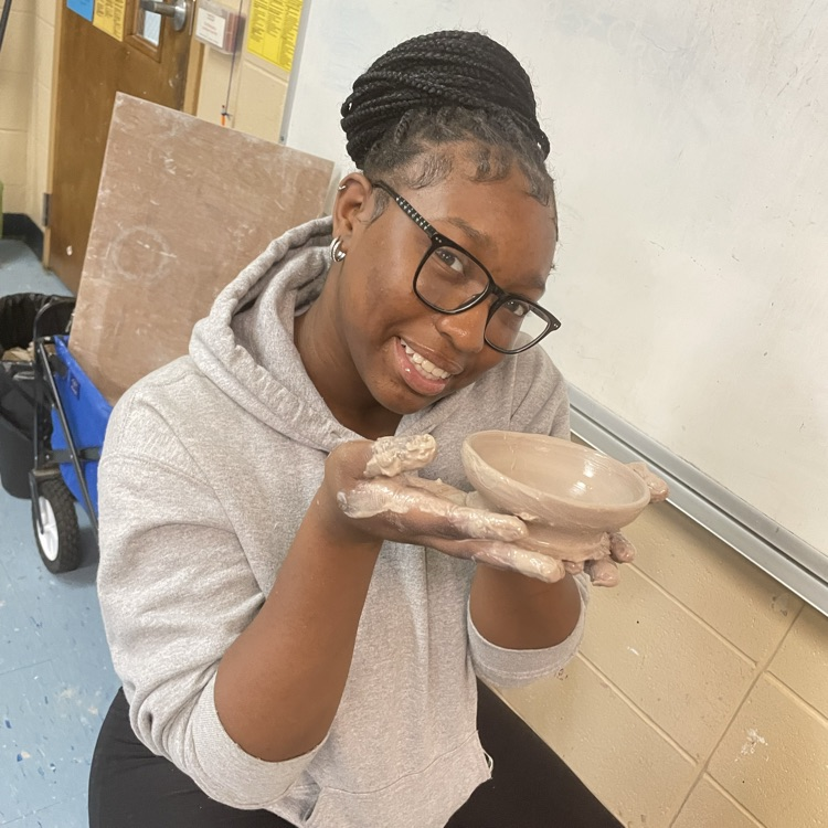 SJHSwarriors's tweet photo. It's been a busy week in Miss Rhone's class! Students experimented with throwing bowls in art class while others in Outdoor Adventures learned how to plant spinach seeds. #themoreyouknow #tww #creativityiscool https://t.co/QKXPiUa15i