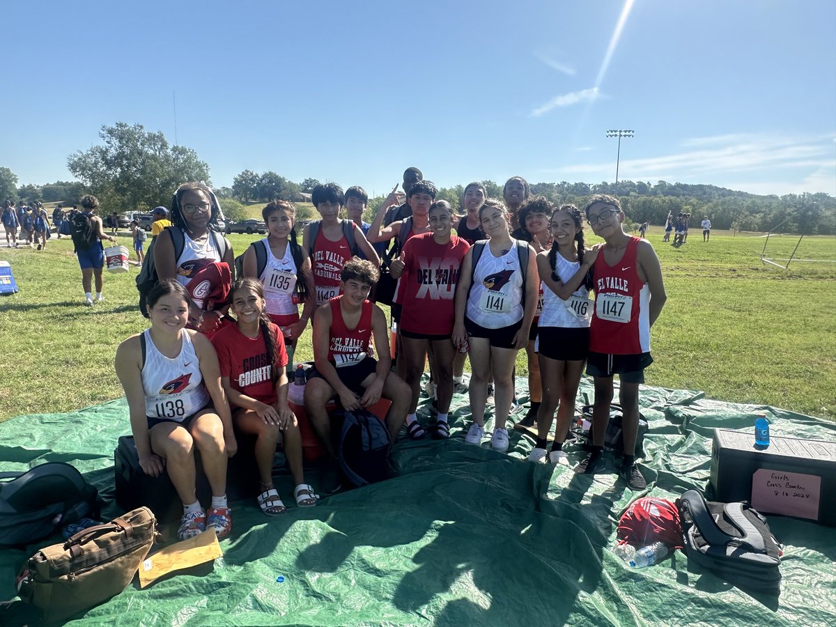 Congrats Del Valle Cross Country on a very successful 1st meet of the season!  

Temple is quite the tricky course to start the year with and y’all handled it like champs. Cant wait for the next one!  

#DVYouKnow