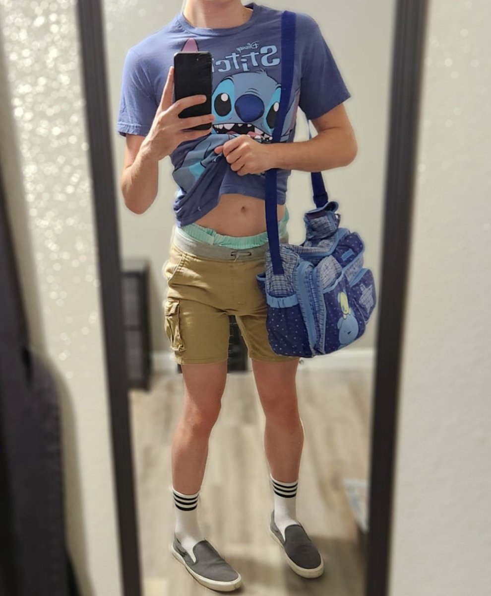 sillyraccboyo's tweet photo. This is peak fashion ✨️ https://t.co/u1hN5Llxxy