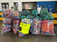 VibrantzTech's tweet photo. Our Villagrán, Mexico site recently partnered with @BancodeTapitas, which collects bottle caps and recycles them into pellets sold to fund childhood cancer treatments. This team embodies what it means to be a world-class, responsible corporate citizen. #VibrantzInAction #VIA https://t.co/YalwATebAi