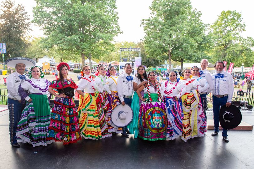 This TAIWANfest we are dialoguing with different cultures through the language of dance!
<a href="/NahualliDance/">Nahualli Mexican Dance</a> a Vancouver-based non-profit that aims to share Mexican culture through dance. 
📅 Aug 31 @ 12:30pm
📍 Pancouver Stage - šxʷƛ̓ənəq Xwtl’e7énk Square
👉 programs.vancouvertaiwanfest.ca/sones-medleys.…