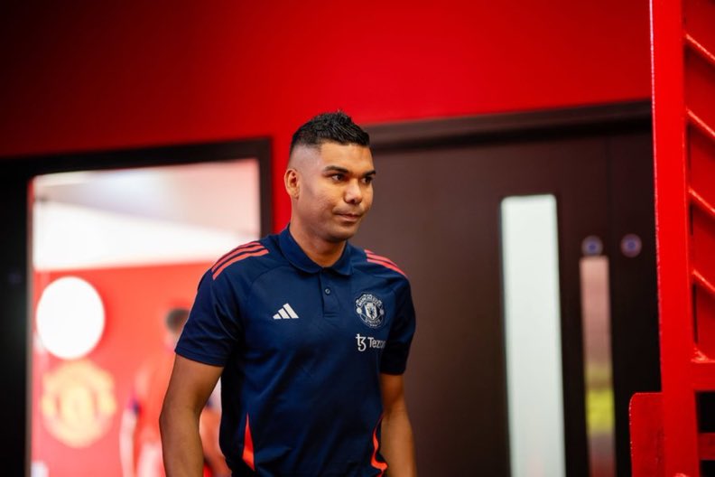 Utdtruthful's tweet image. 🚨🗣️ Gary Neville: "I know Dan Ashworth very well. United will not make the mistakes they made before. Casemiro is a fantastic player, but the money that was paid for him, that will never happen under Dan Ashworth. That's what reassures me." #MUFC