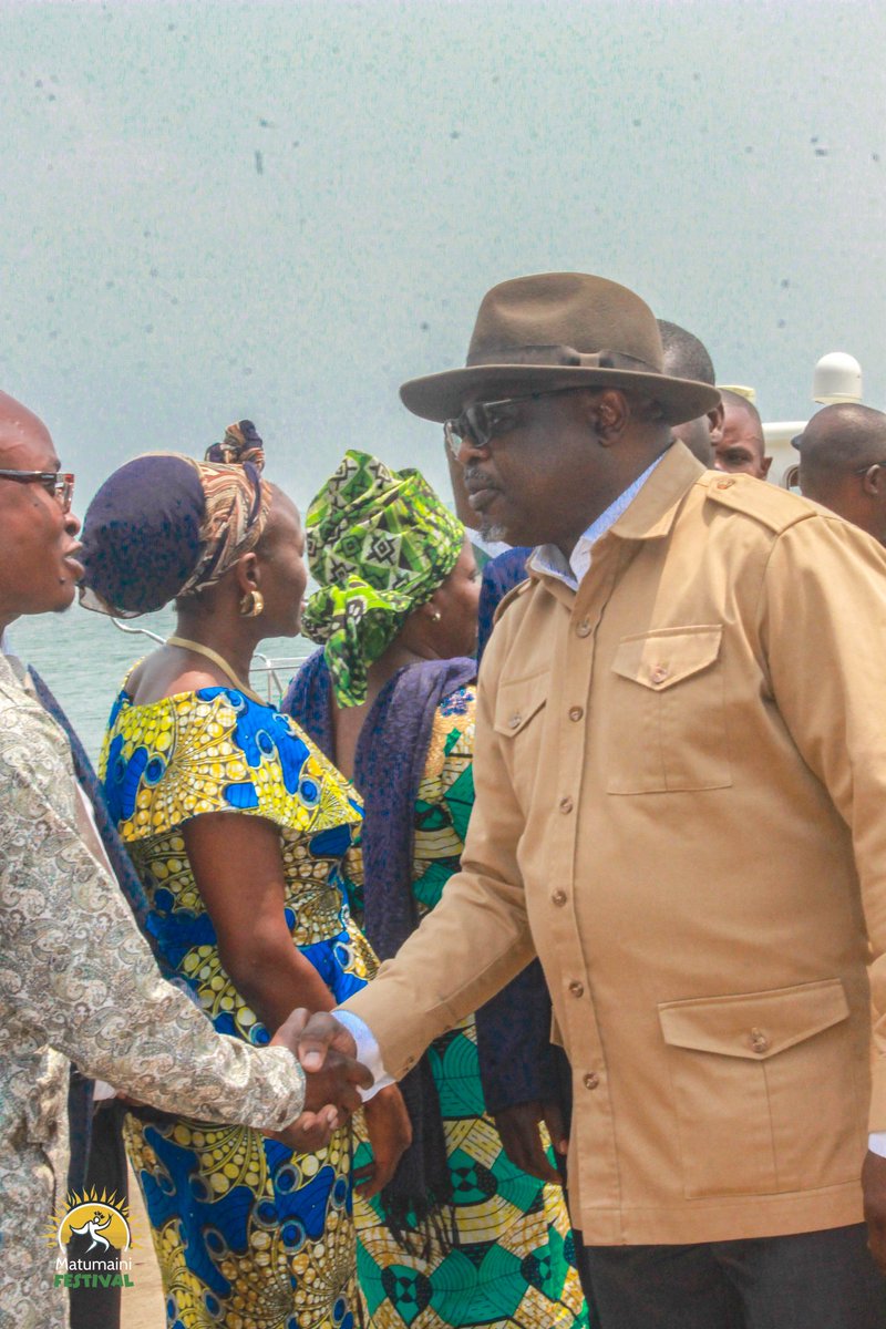 PASHA_GL's tweet photo. TIC-TAC 💥
C'est avec le ministre national du Tourisme, son excellence Monsieur MODERO NSIMBA MATONDO, que la troisième édition du Festival MATUMAINI s'ouvre officiellement 16 août.

Trois jours pour célébrer le tourisme dans la cohésion sociale sur la plus grande île. https://t.co/JyVIXvt4J4