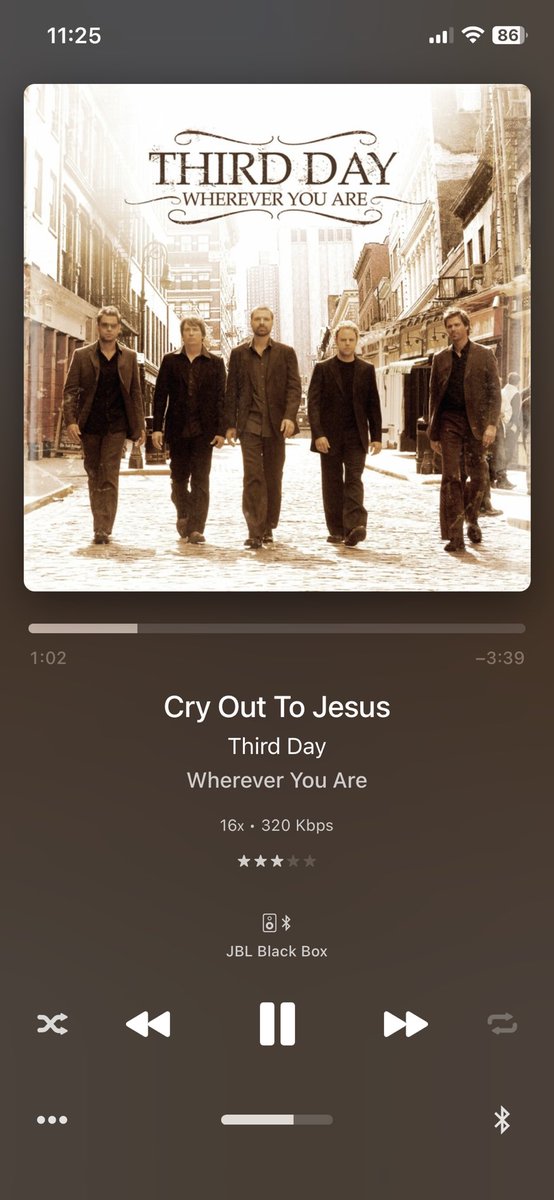 tutibins's tweet photo. Third Day sempre ainda com sua capacidade incrível de confortar, acalmar e ajudar com as suas letras que tocam profundo no coração ⁦@thirdday⁩ https://t.co/5QjbUX2mpN